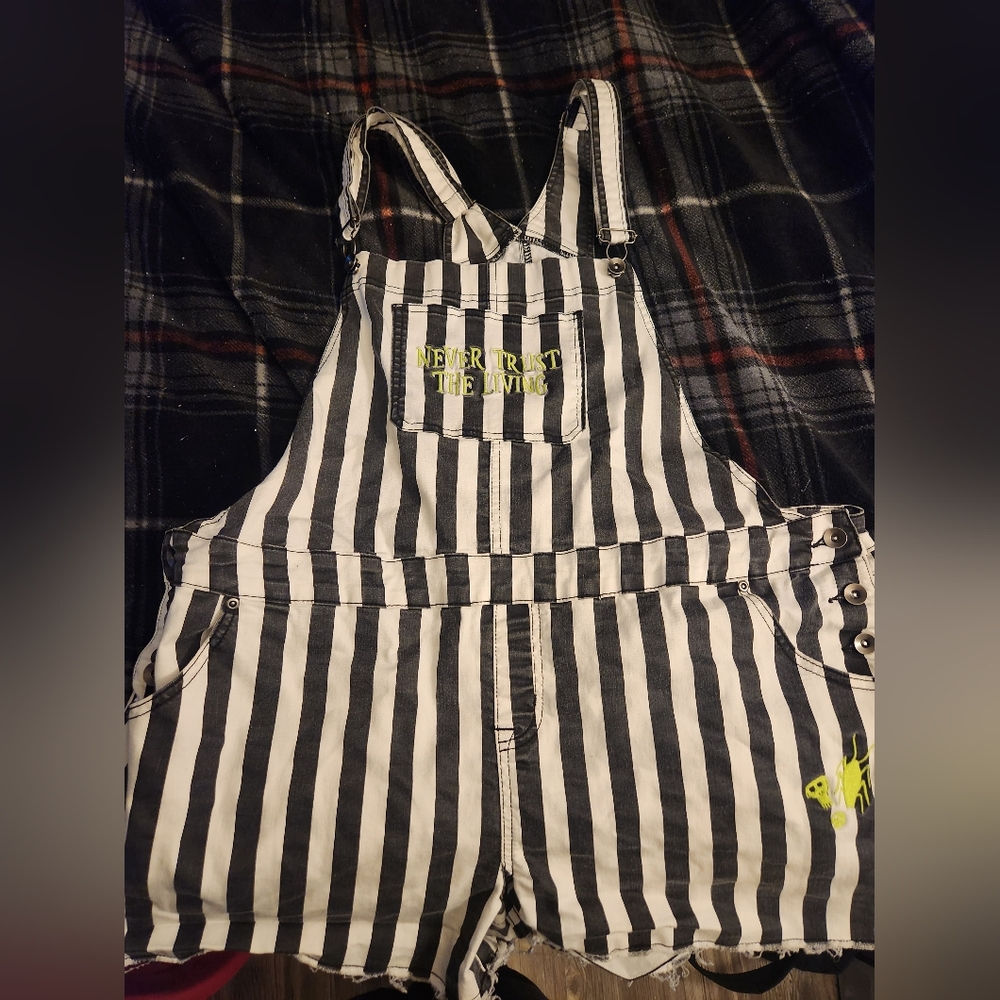 Beetlejuice overalls size 3